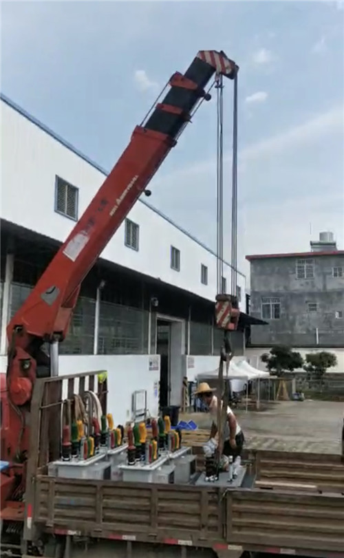 起重機(jī)吊鉤的作業(yè)速度